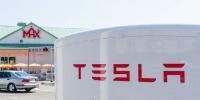 特斯拉上半年交付4.71萬輛：僅達預(yù)期下限 因缺電池