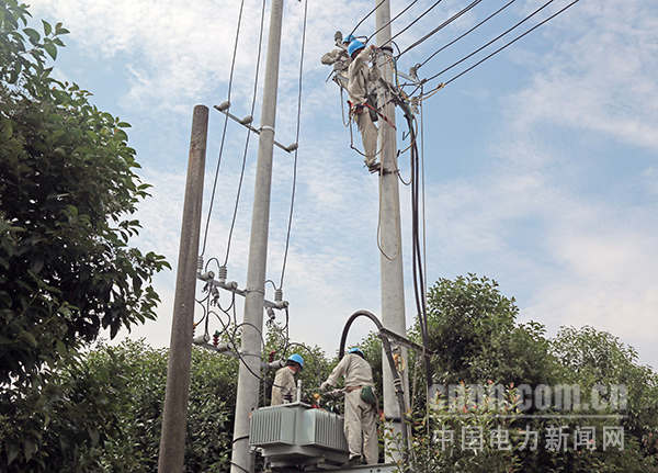 W020170911374542755881