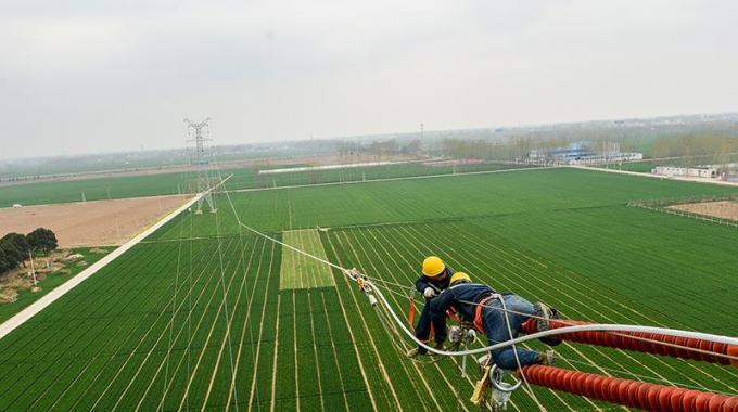 加快施工進度 強化電網(wǎng)建設(shè)