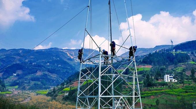 加緊施工保鄭萬(wàn)高鐵建設(shè)用電