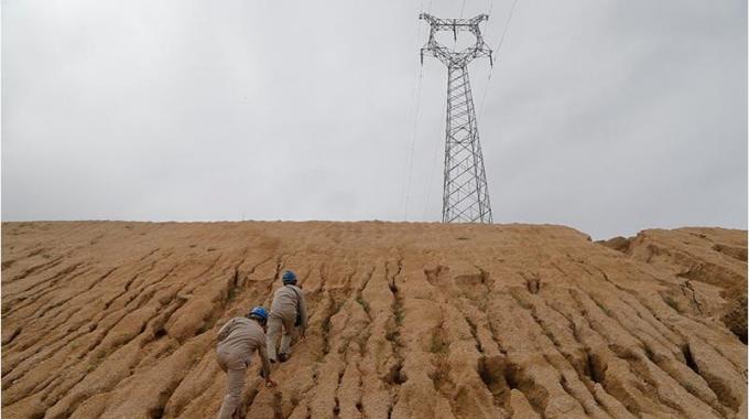 政企聯(lián)動(dòng)除隱患 電力“孤島”煥新顏