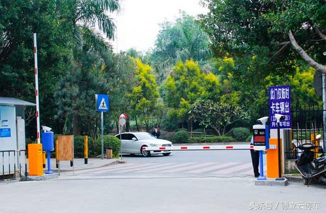 物聯(lián)網(wǎng)+云計(jì)算，開創(chuàng)智能停車新時(shí)代