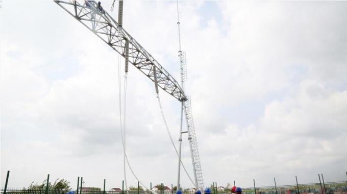 “金秋”建堅(jiān)強(qiáng)電網(wǎng) 助力“長(zhǎng)三角”發(fā)展