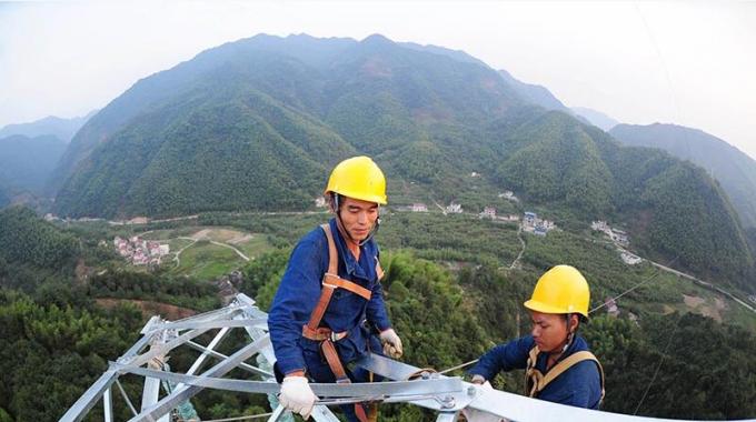 加緊建設(shè)安徽寧國(guó)至黃山吳川變電站220千伏輸電線路