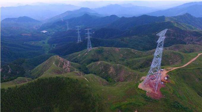 國內(nèi)最長特高壓陜西榆橫——山東濰坊特高壓工程放線工作進展順利