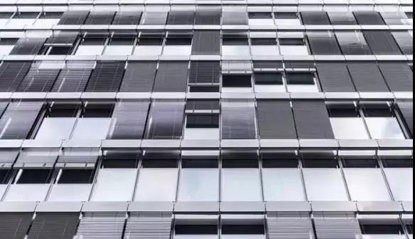 光伏為什么沒有走進(jìn)城市，只是因為顏值太低？