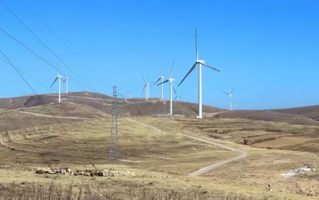 同煤集團(tuán)踐行能源轉(zhuǎn)型，新能源發(fā)電項(xiàng)目獲2018清潔能源推廣周走訪團(tuán)好評(píng)