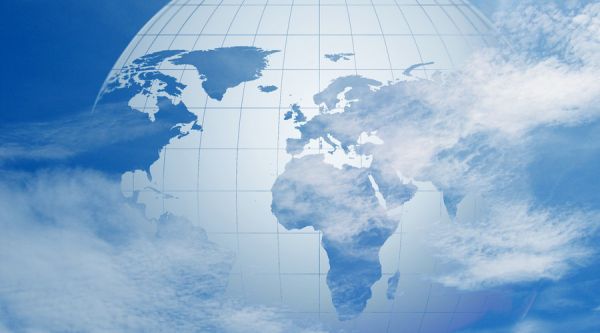 在云計(jì)算的“絞殺”下，雙模IT還有活路嗎？