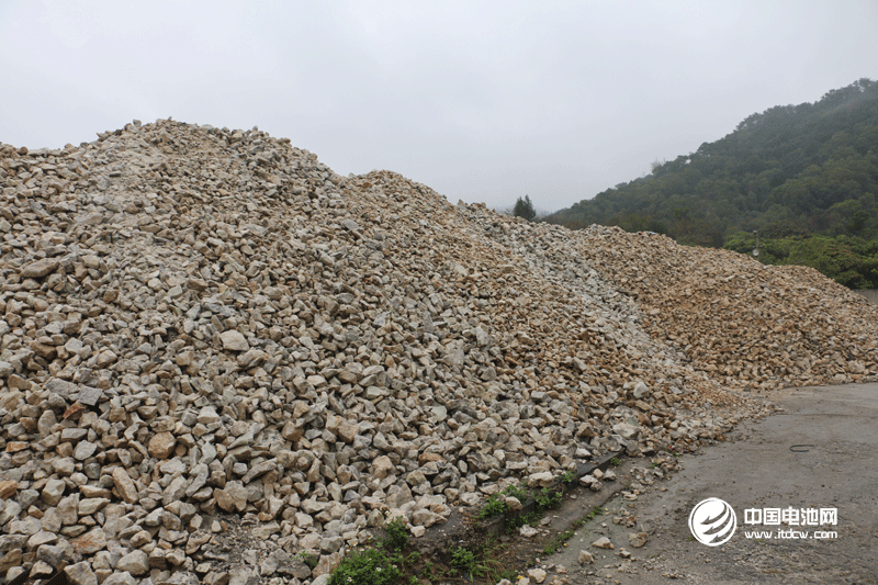 摩根士丹利警告：電動車需求被高估 鋰價(jià)三年內(nèi)將腰斬