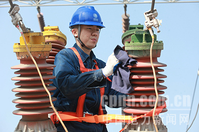 梁山供電:春檢安全高效推進