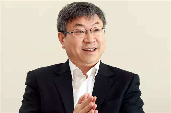  兩會代表議新能源汽車增長的“絆腳石”  推動新能源汽車產業(yè)發(fā)展