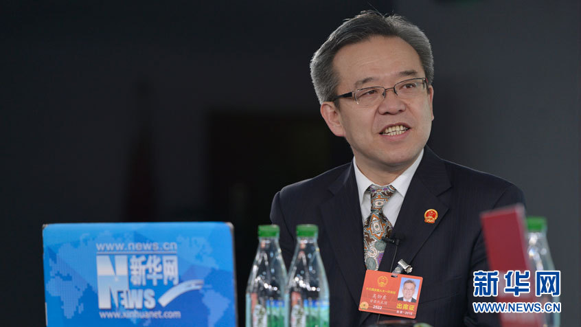 吳仰東：特高壓輸電、發(fā)展高載能產(chǎn)業(yè)、建設(shè)小型微電網(wǎng)解決風(fēng)電消納難題