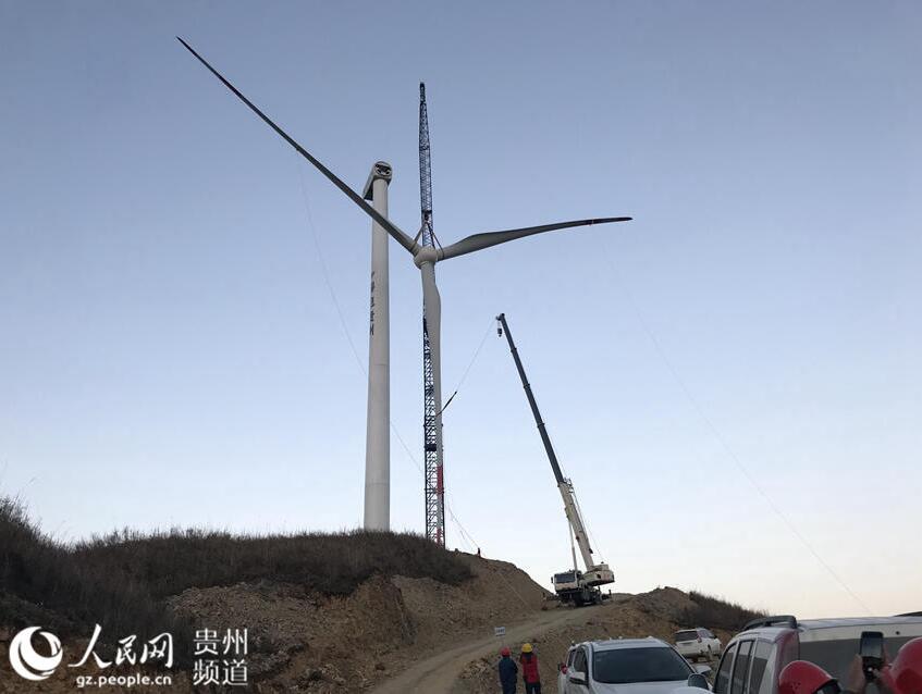 【圖文】貴州最大單體風電場首臺發(fā)電機組安裝完成（高清組圖）