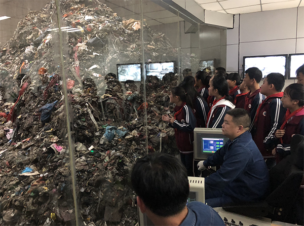 云南首批環(huán)保設施單位向公眾開放