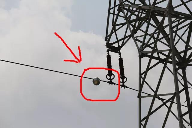 線路上裝了高清“電子眼”，專拍違章施工的你~