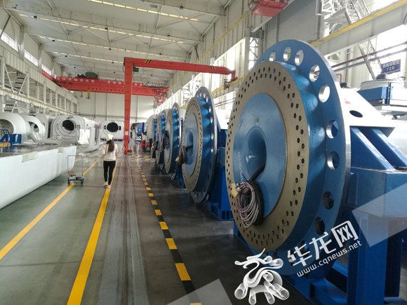 創(chuàng)新驅(qū)動(dòng)引領(lǐng)海陸大數(shù)據(jù)三方向形成技術(shù)突破 打造重慶風(fēng)電產(chǎn)業(yè)基地