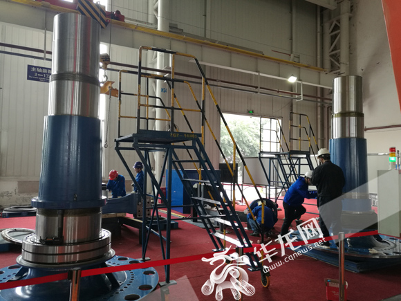 創(chuàng)新驅(qū)動(dòng)引領(lǐng)海陸大數(shù)據(jù)三方向形成技術(shù)突破 打造重慶風(fēng)電產(chǎn)業(yè)基地