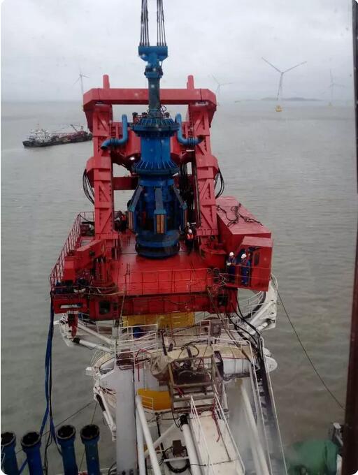 全球首創(chuàng)！振華重工3D技術(shù)攻克海上風(fēng)電施工難題