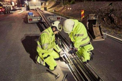 無線充電革命正悄悄萌芽 充電樁能否保其身？