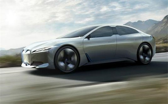 寶馬將推多種型號電池組：50e容量120kWh 續(xù)航達(dá)700公里