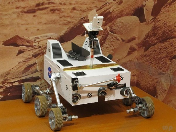 寧夏軟件工程院機(jī)器人平臺入選中國“互聯(lián)網(wǎng)+”優(yōu)秀案例