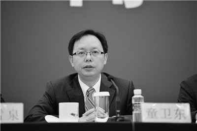 以科學(xué)的態(tài)度對(duì)待科學(xué)