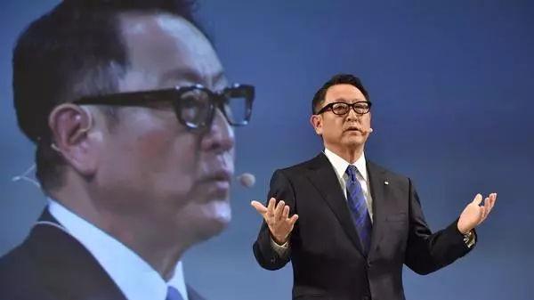 互聯(lián)網(wǎng)造車：別浪，猥瑣發(fā)育