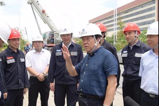 南方電網(wǎng)公司黨組書記、董事長李慶奎：“三步走”打造世界一流企業(yè)