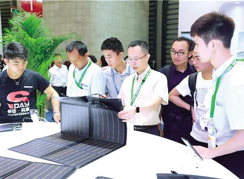 太陽(yáng)能新目標(biāo)：衣包器物皆“發(fā)電”