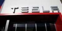 特斯拉裁員計(jì)劃啟動 關(guān)閉美國14個(gè)太陽能設(shè)施