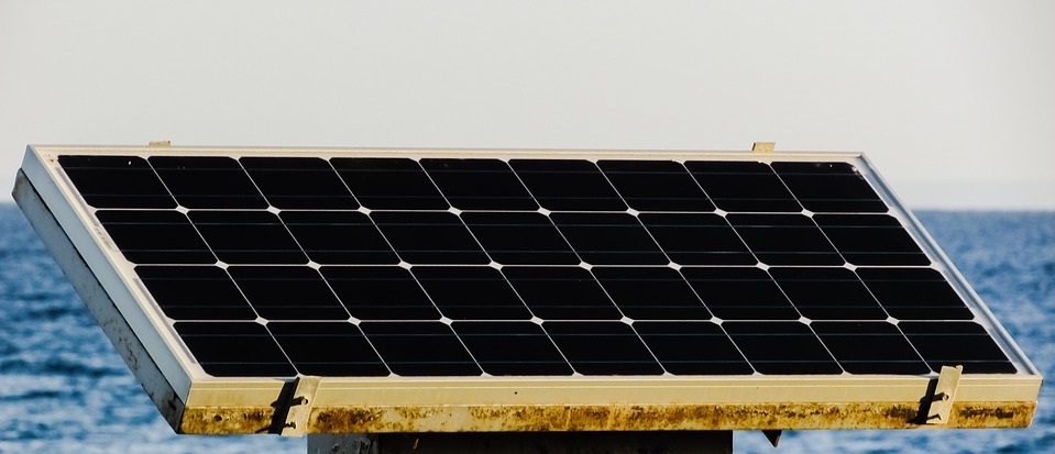 中環(huán)、隆基聯(lián)合降價(jià) 慘烈的產(chǎn)能淘汰正加速到來