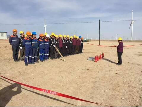 國(guó)內(nèi)最大風(fēng)場(chǎng)中廣核民勤200臺(tái)風(fēng)機(jī)實(shí)現(xiàn)滿發(fā) 創(chuàng)業(yè)內(nèi)新紀(jì)錄！