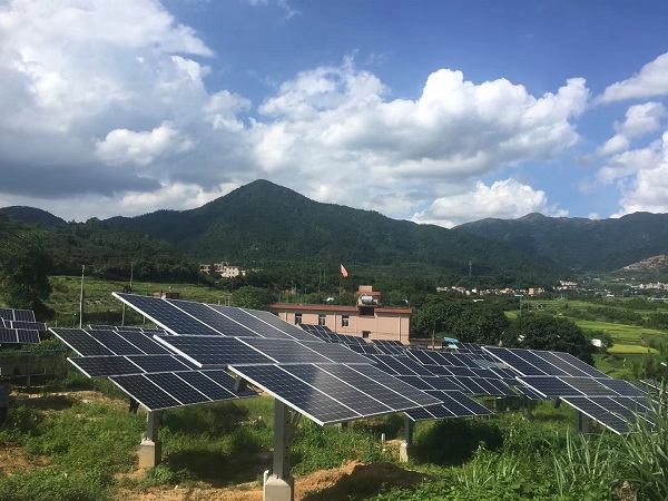 光伏新時(shí)代下的企業(yè)觀察：“協(xié)鑫系”又在秀操作？