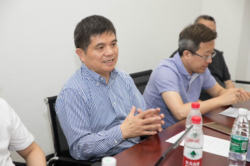 中來股份：大股東兜底員工增持看好公司發(fā)展，堅(jiān)定N型電池引領(lǐng)市場(chǎng)