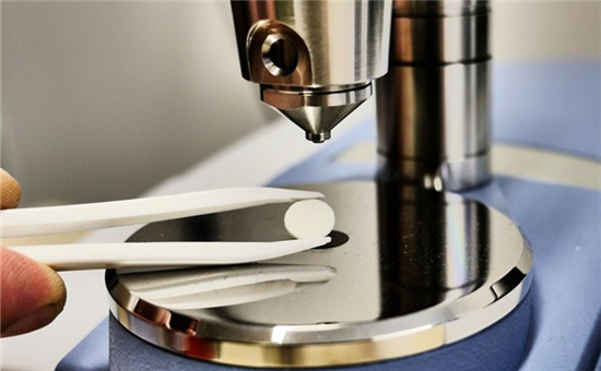 充電及壽命優(yōu)勢(shì)不足 固態(tài)電池技術(shù)進(jìn)展