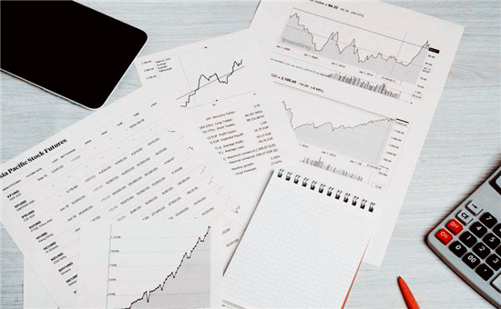 全球布局 深度合作 動力電池產(chǎn)業(yè)發(fā)展態(tài)勢研究報告