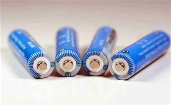 動力鋰電池正極材料產(chǎn)量不斷增長 三元材料前景看好