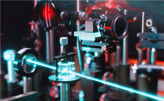 中標(biāo)寧德時(shí)代1.93億項(xiàng)目 大族激光鋰電裝備有多高端？  