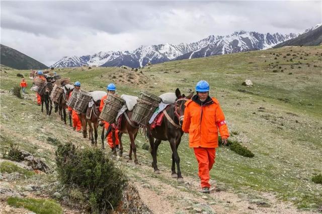 極限挑戰(zhàn)！這條“電力天路”正式投入運營