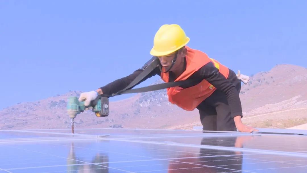 中廣核關(guān)嶺中壩光伏項(xiàng)目220kV匯集站一次帶電成功